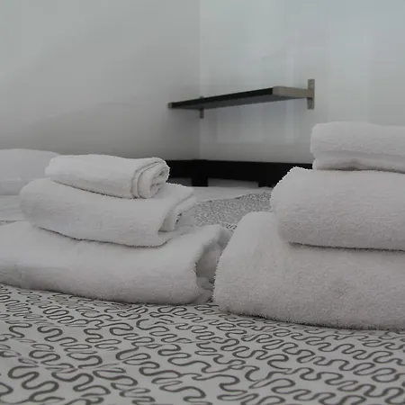 Апартаменты Pluto House