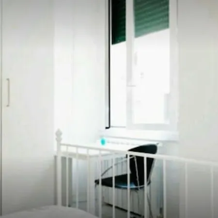Апартаменты Pluto House Милан